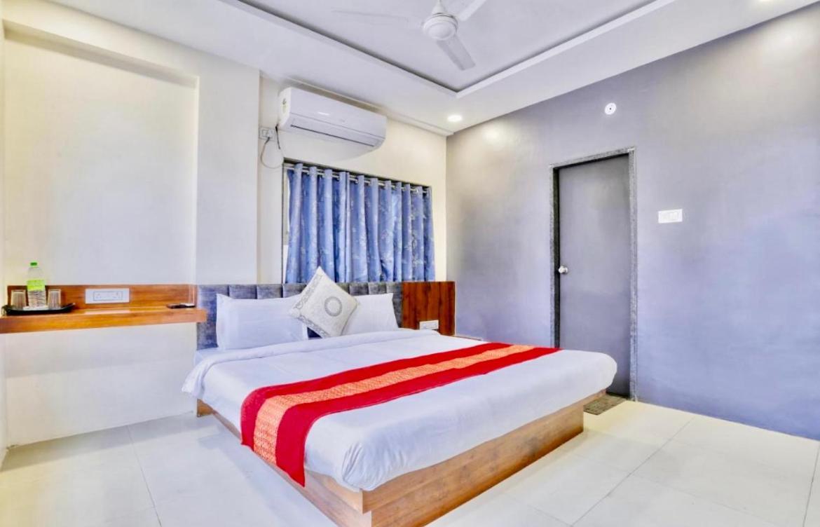 Great Divine - Location- In House Parking- Free 5g Wifi * Vrindavan