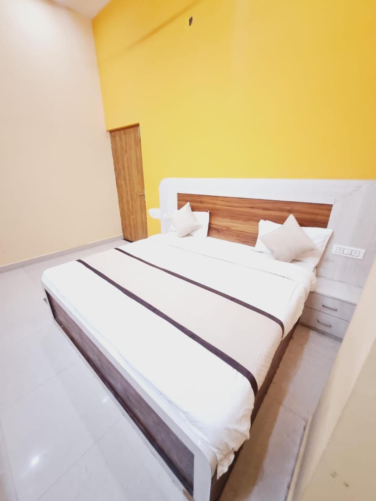 Great Divine - Location- In House Parking- Free 5g Wifi